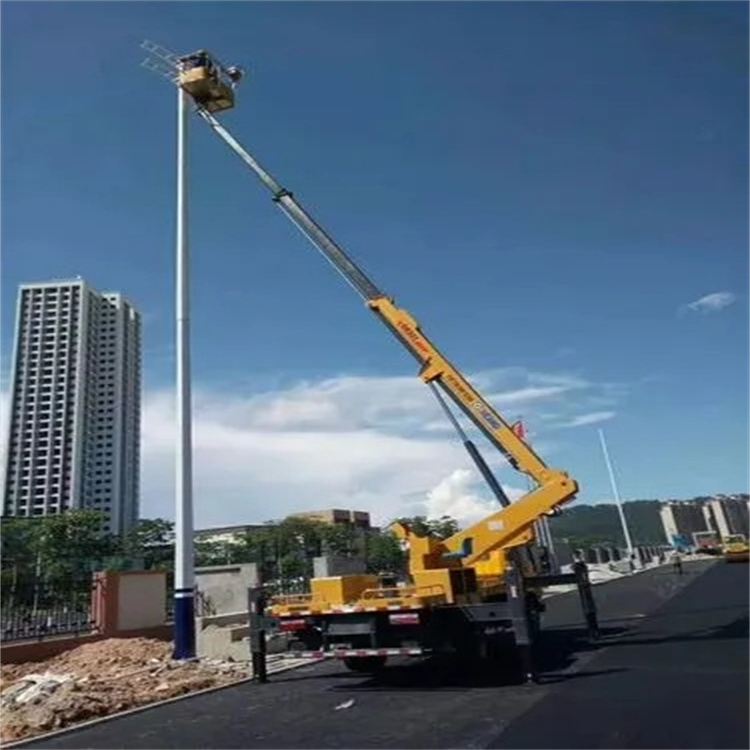 旌阳维修路灯的曲臂升降车出租